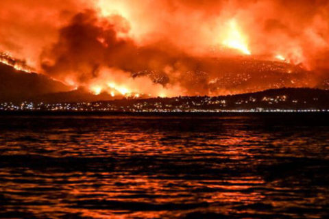 Πυρκαγιά στον Κάλαμο Αττικής 13-8-17